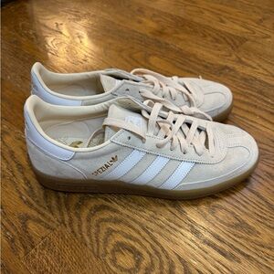 Adidas Women's adidas Originals Handball
Spezial Shoes